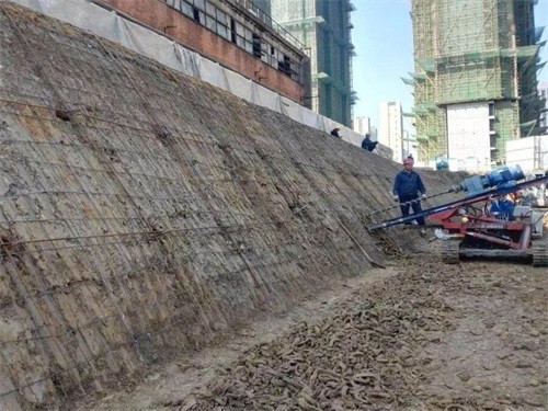 细河建筑边坡支护